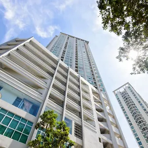 Apartment Straits Garden By The Helper, George Town